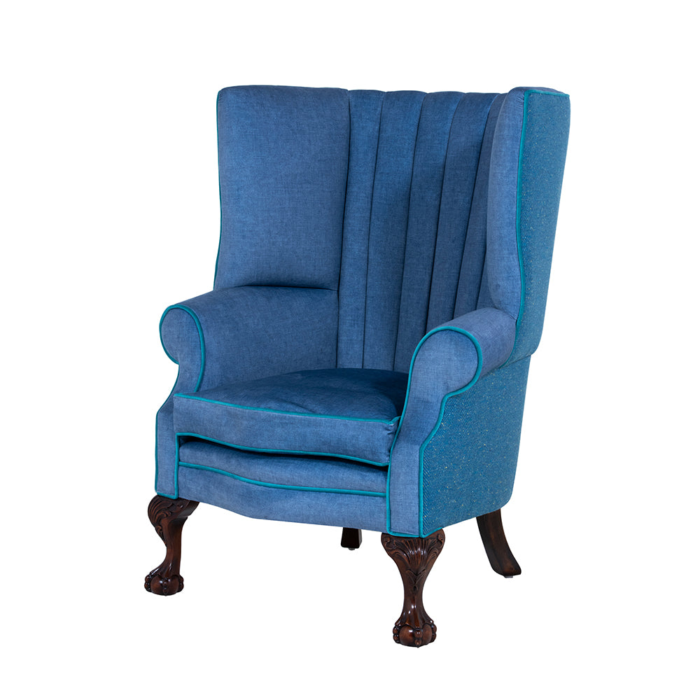 traditional english wingchair