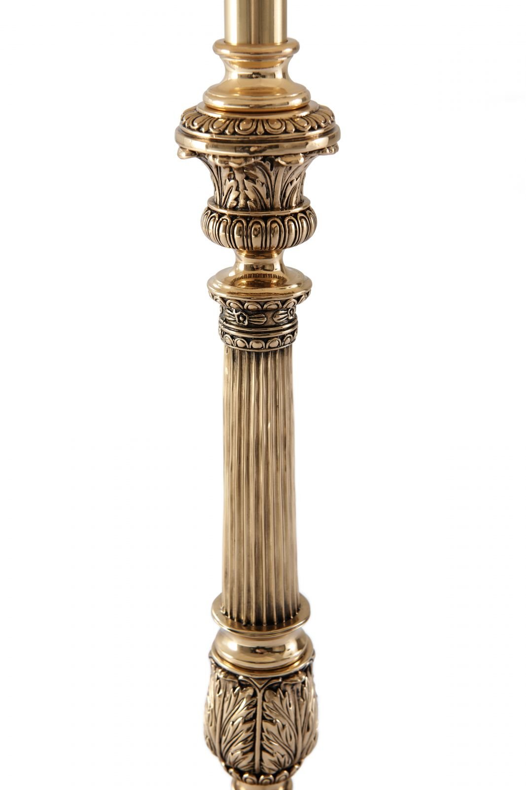 A Finely Cast Brass Table Lamp - Brights of Nettlebed