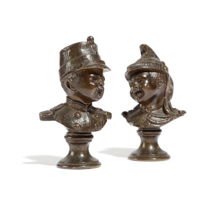 A PAIR OF FRENCH BRONZE BUSTS OF CHILD SOLDIERS - Brights of Nettlebed