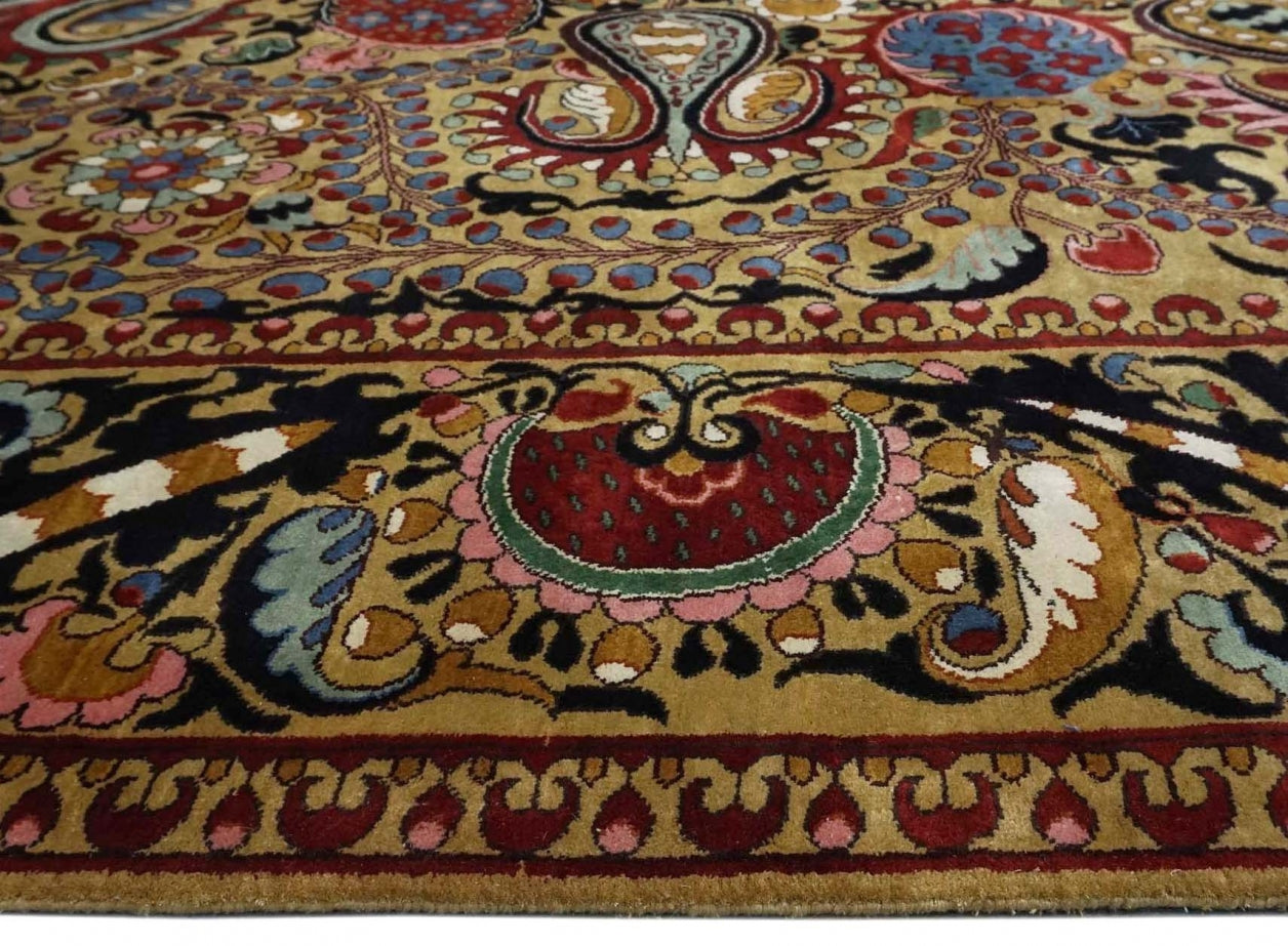 Suzani Design Silk Rug