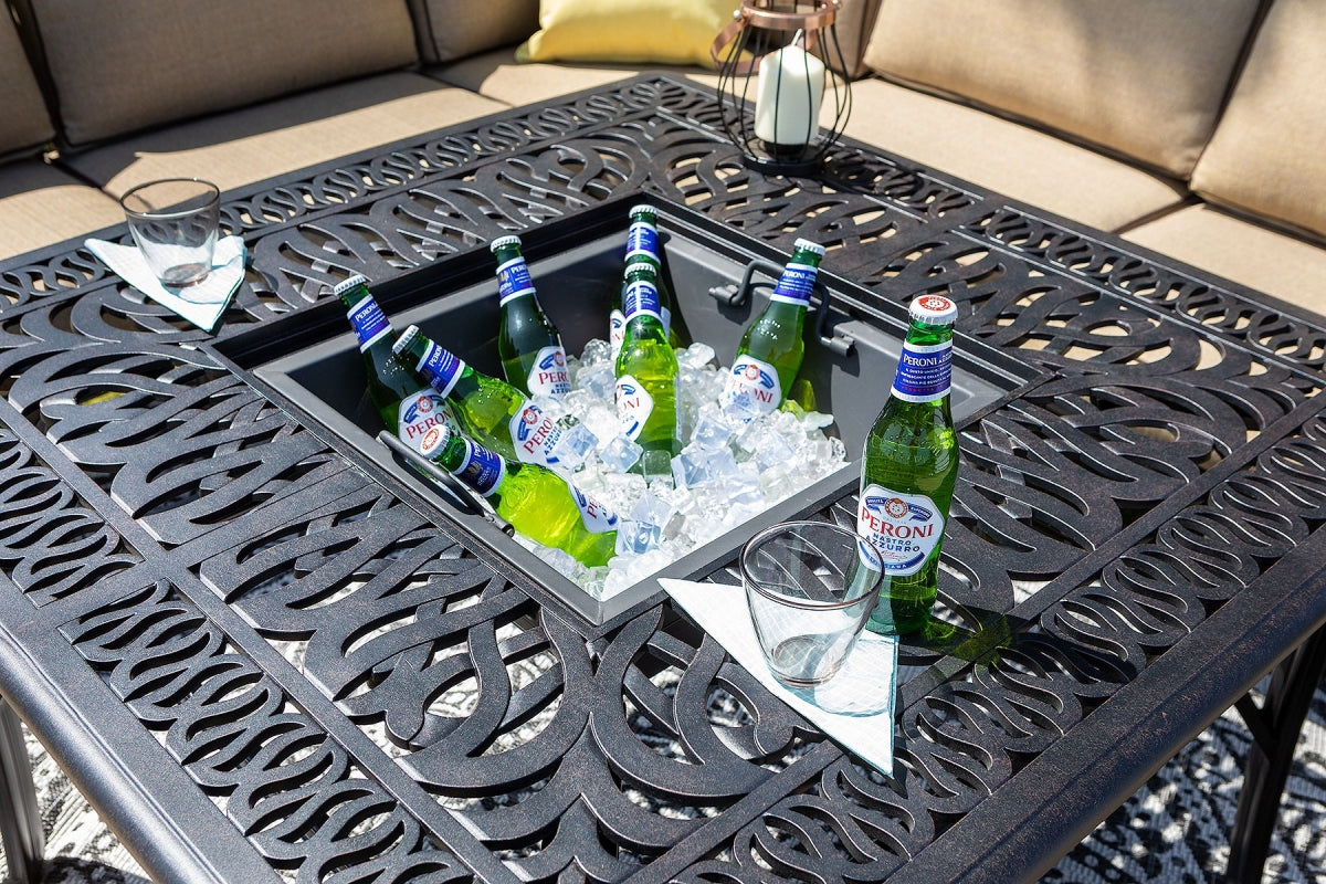 outdoor ice bucket table